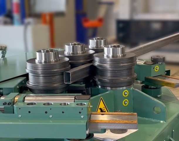 Roundo 4R 4-Roll Angle Rolling Machine