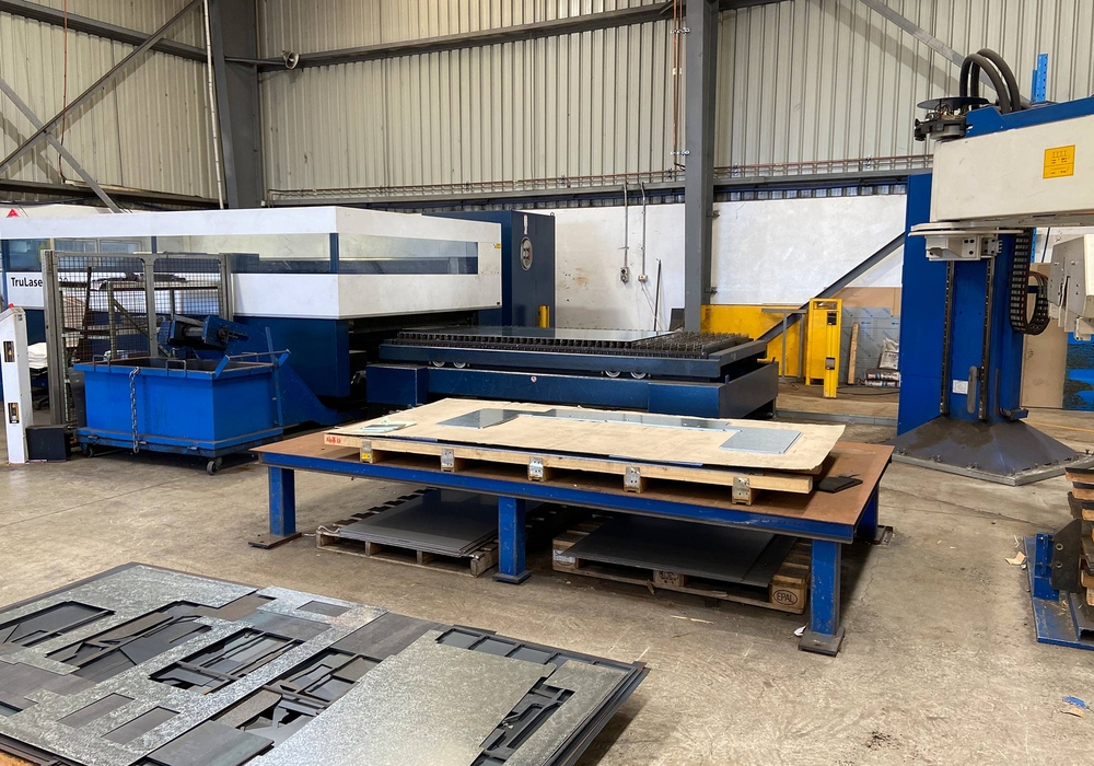 Optimising machine placement and flow