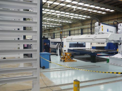 Automated storage systems for sheet material, long-span goods. STOPA Tower Eco Plus through to the STOPA Universal range.