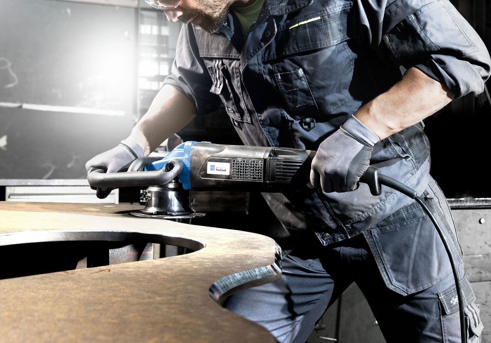 Operators can enjoy a diverse range of applications from weld seam application, through to chamfering, rounding or deburring of end edges.