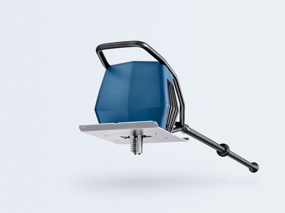 The laser slat cleaner cleans the slats of your flatbed laser machine. It is fast and cleans several times over.