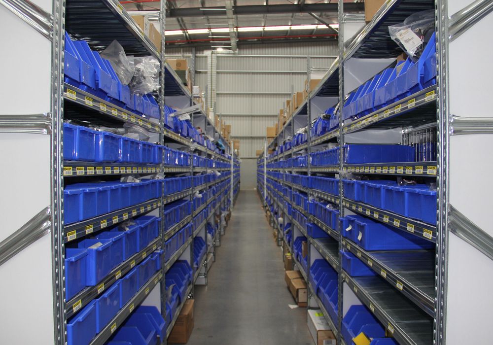 Large distribution centre Adaptalift storage solutions