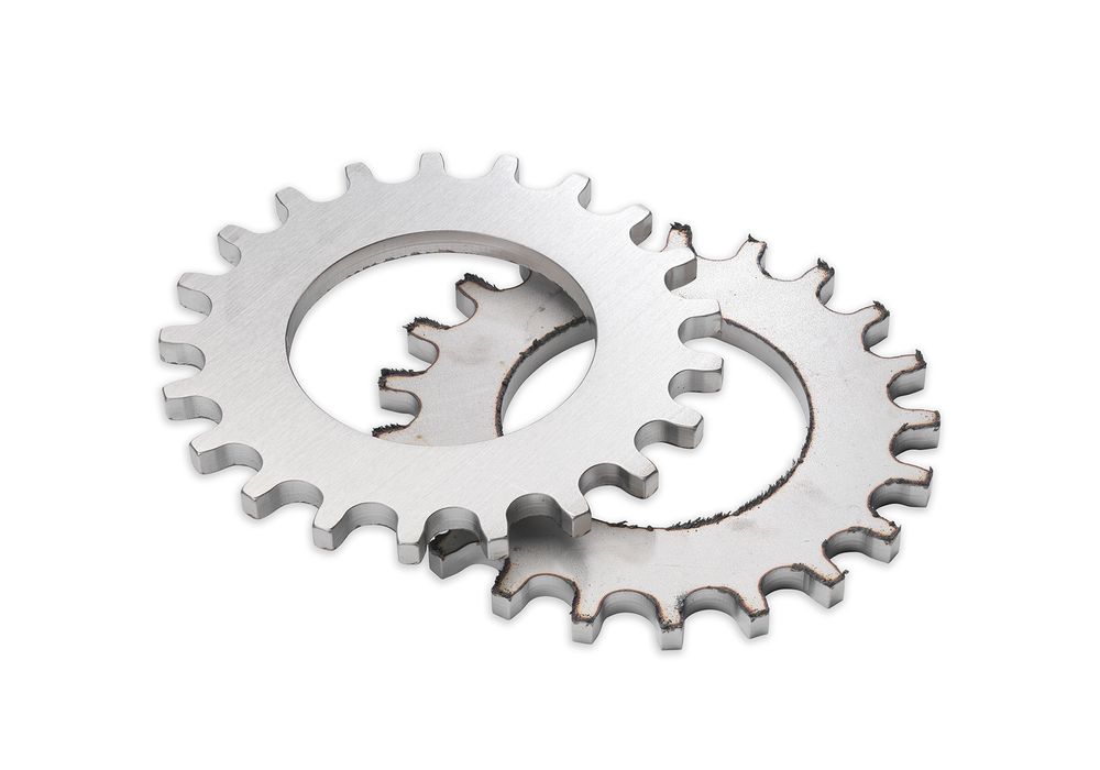 Available with a working width of 1350 and 1600 mm
