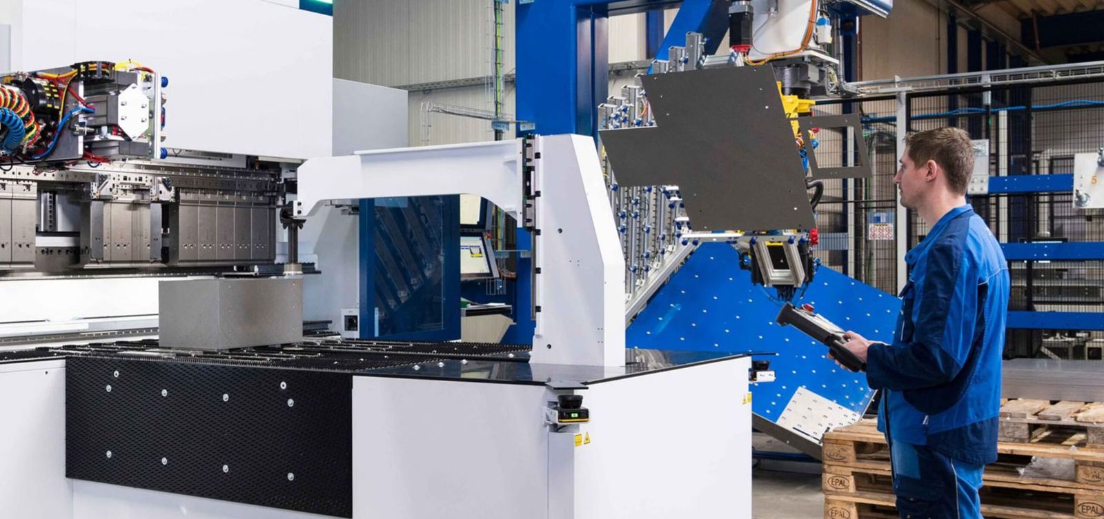 Smart Factories: The Future of Switchboard and Enclosure Manufacturing