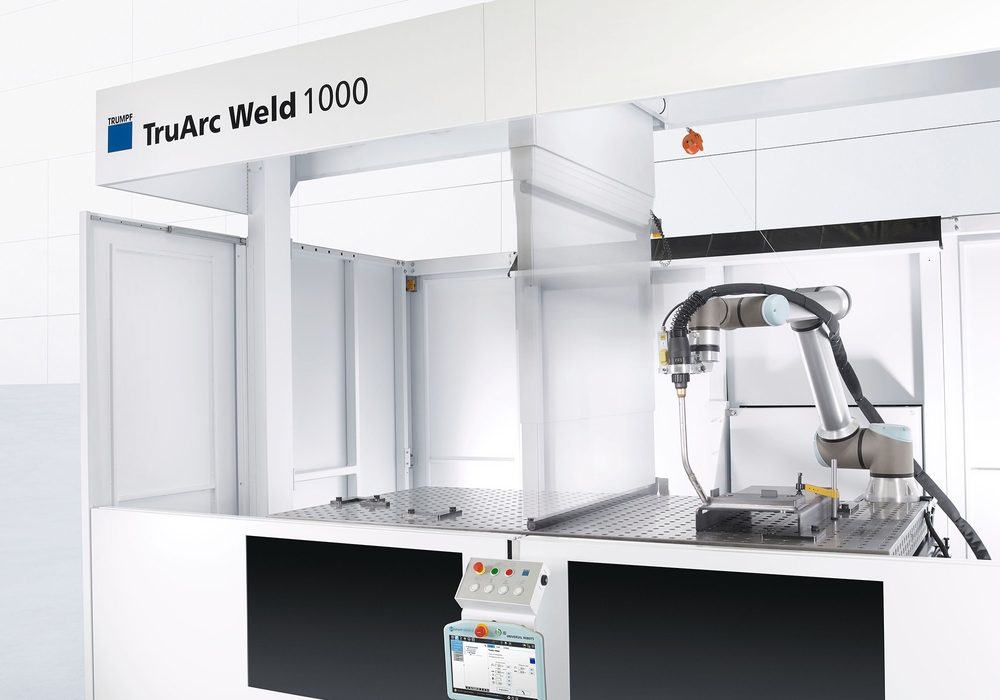 Sheetmetal TRUMPF solution TruArc Weld in casin with robotic arm for safer welding