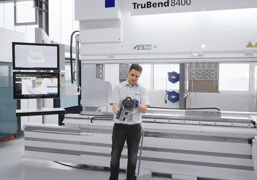 TRUMPF TruBend 8000 sheet metal bending machine